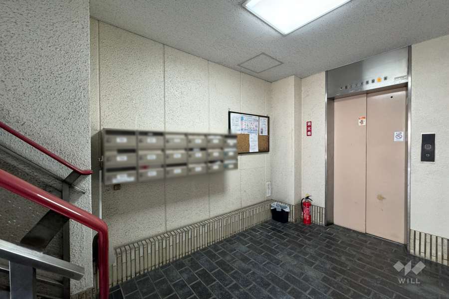 エントランスホール