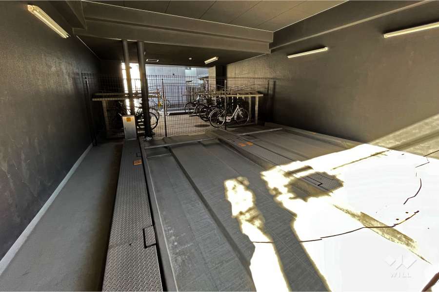 敷地内駐車場（屋内機械式）