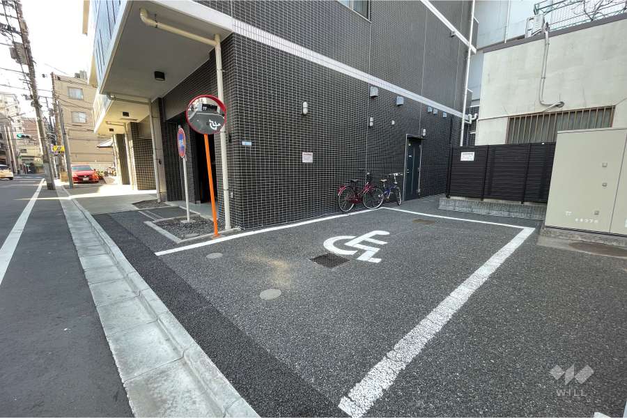 敷地内駐車場（屋外平面式）