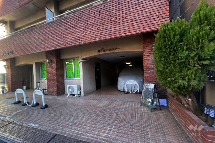 エントランスアプローチ