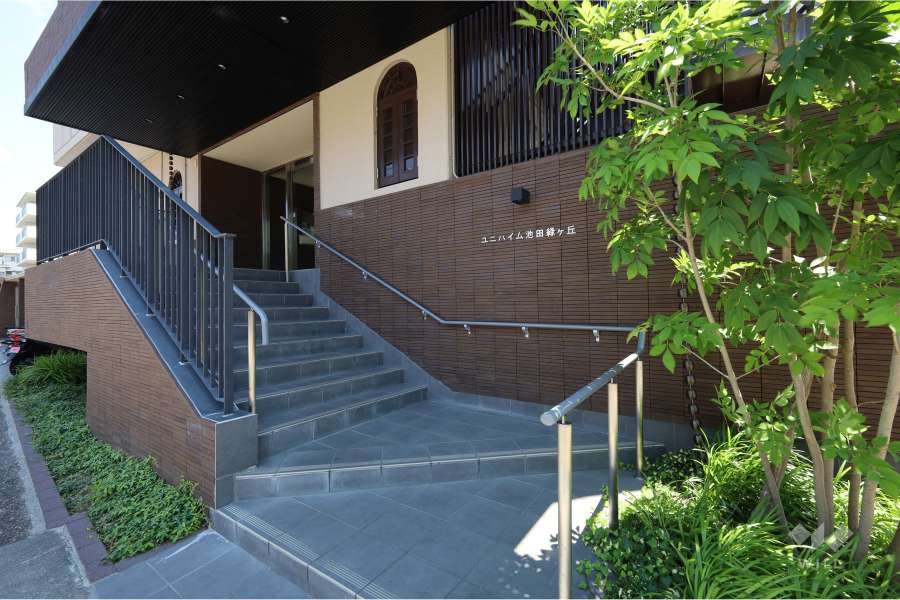 エントランスアプローチ