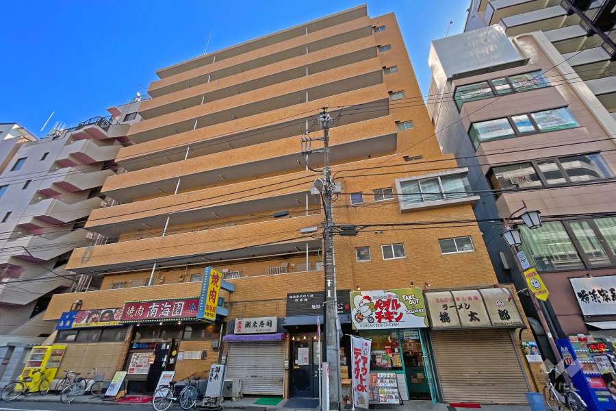 シティハイム町屋の外観（西側から）