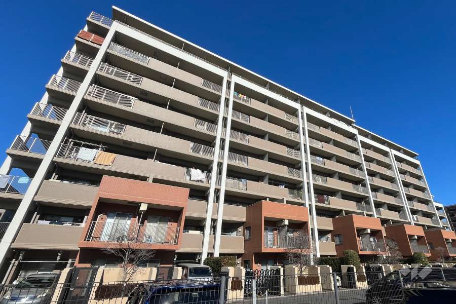 コスモデュオスクエアサザンスクエアの外観（南西側から）