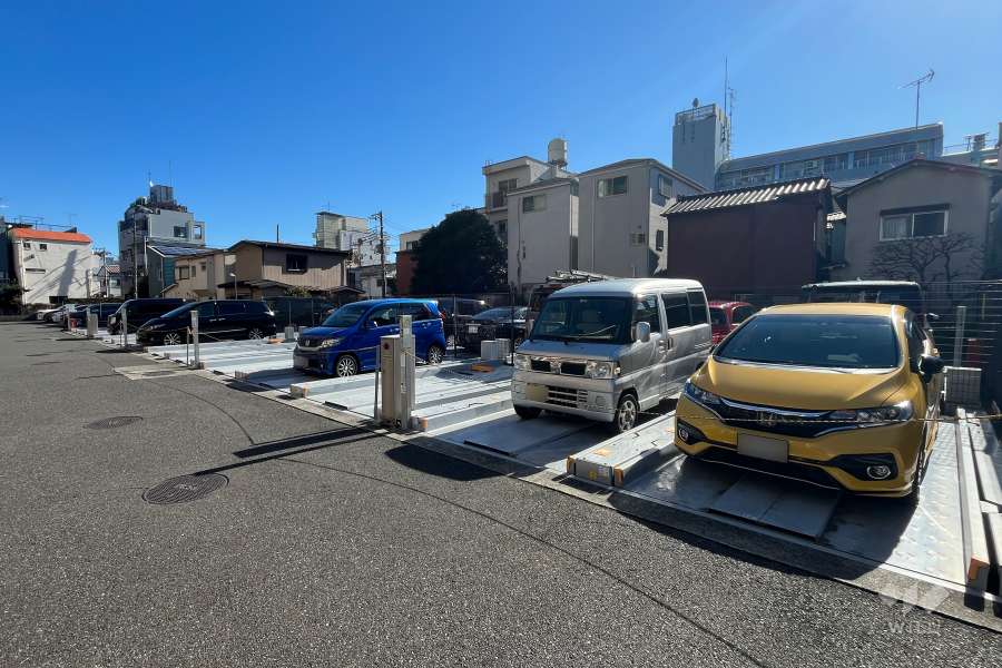 敷地内駐車場（屋外機械式）