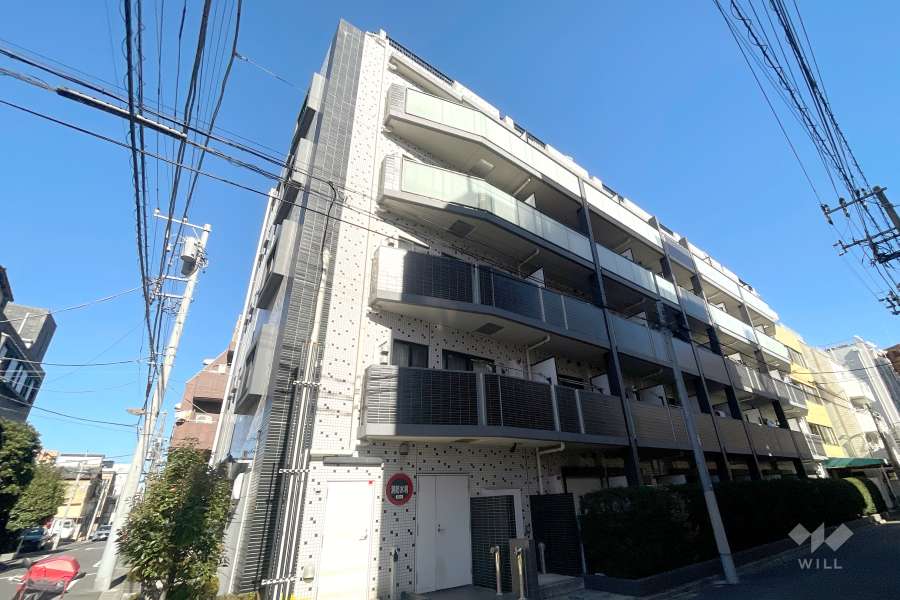 ザグランデレガーロ東日暮里の外観（南西側から）