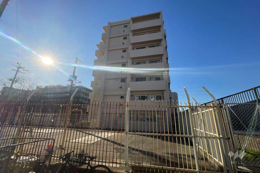 パークサイドマンションの外観（北東側から）