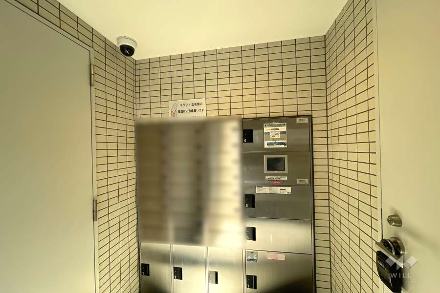 共用ポストと宅配ボックス