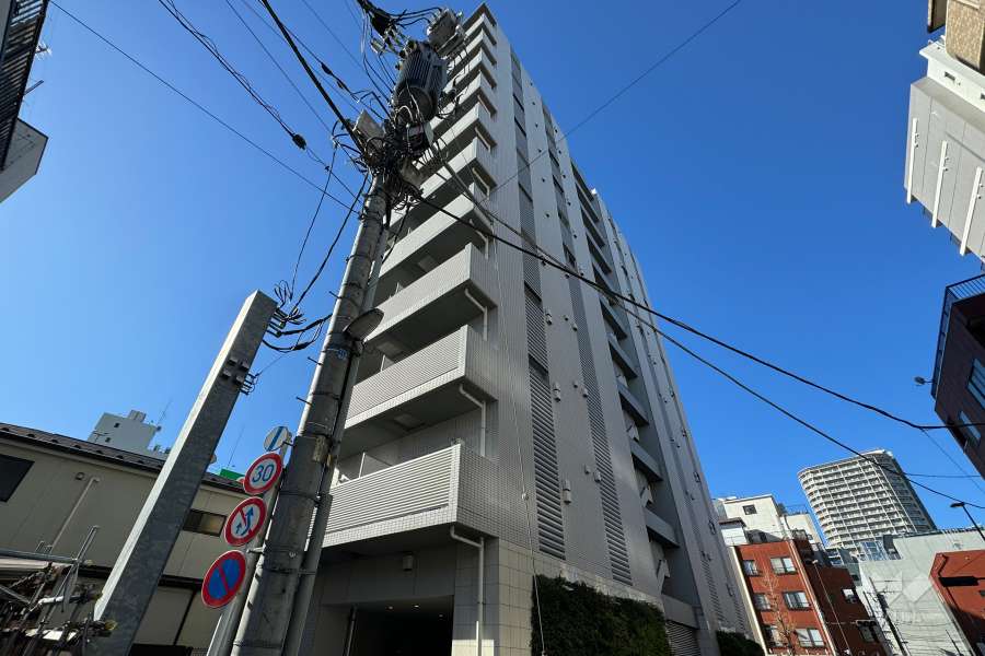 ジェノヴィア東日暮里グリーンヴェールの外観（北東側から）