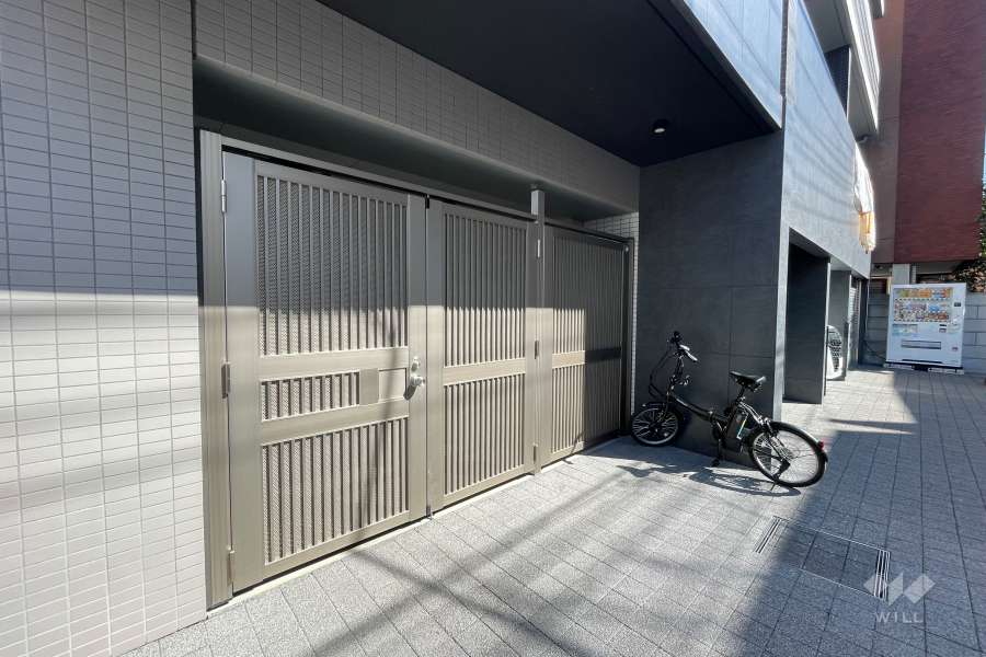 駐輪場・バイク置場（出入口）