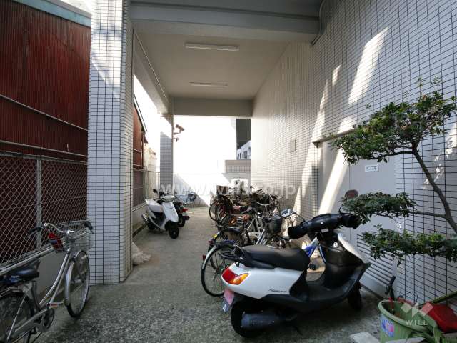 駐輪場