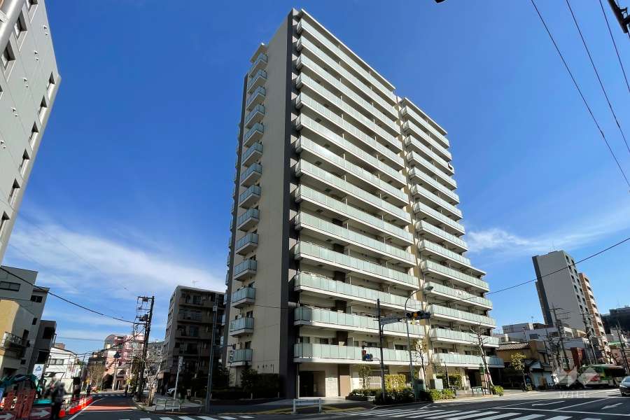 プレシス田端ブランの外観（南西側から）