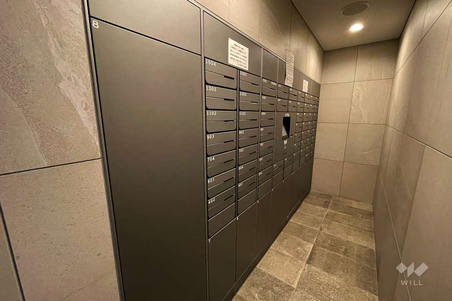 宅配ボックスと共用ポスト