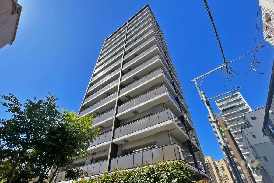 プレシス東京三ノ輪の外観（北東側から）