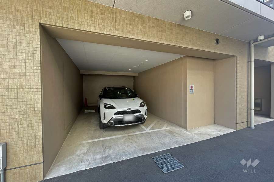 敷地内駐車場（屋内平面式）