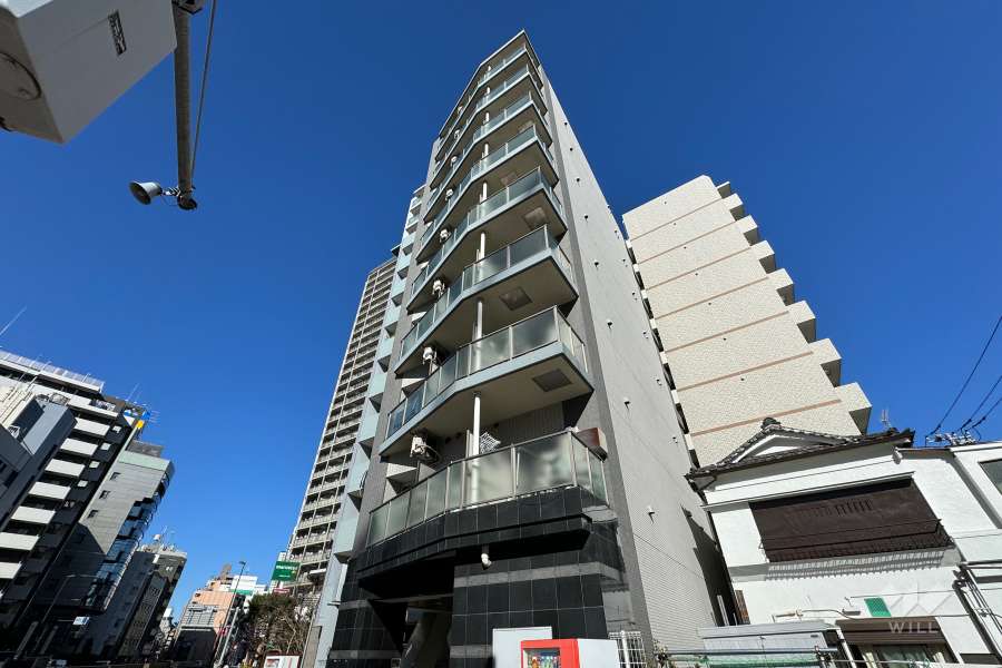 トラディス日暮里Sの外観（南東側から）