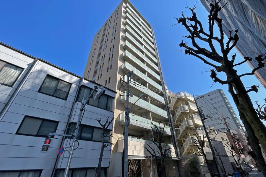 アトラス日暮里グレイスコートの外観（南西側から）