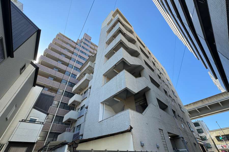 エス・ライズコートの外観（北東側から）