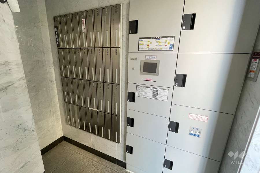 宅配ボックスと共用ポスト