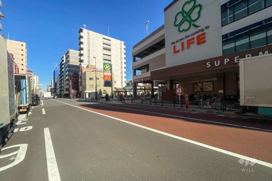 敷地東側の前面道路　