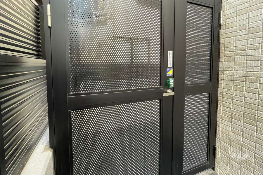 駐輪場の出入り口