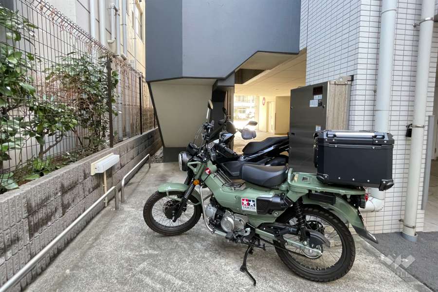 バイク置場