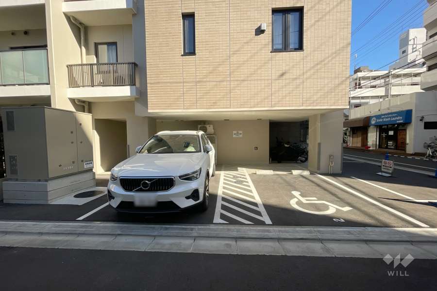 敷地内駐車場（屋外平面式）