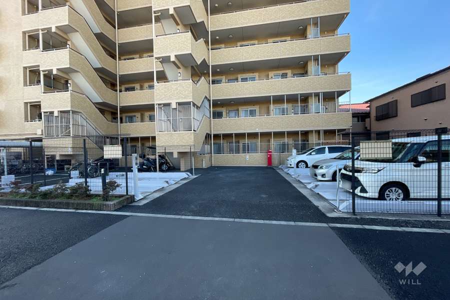 敷地内駐車場（屋外機械式）