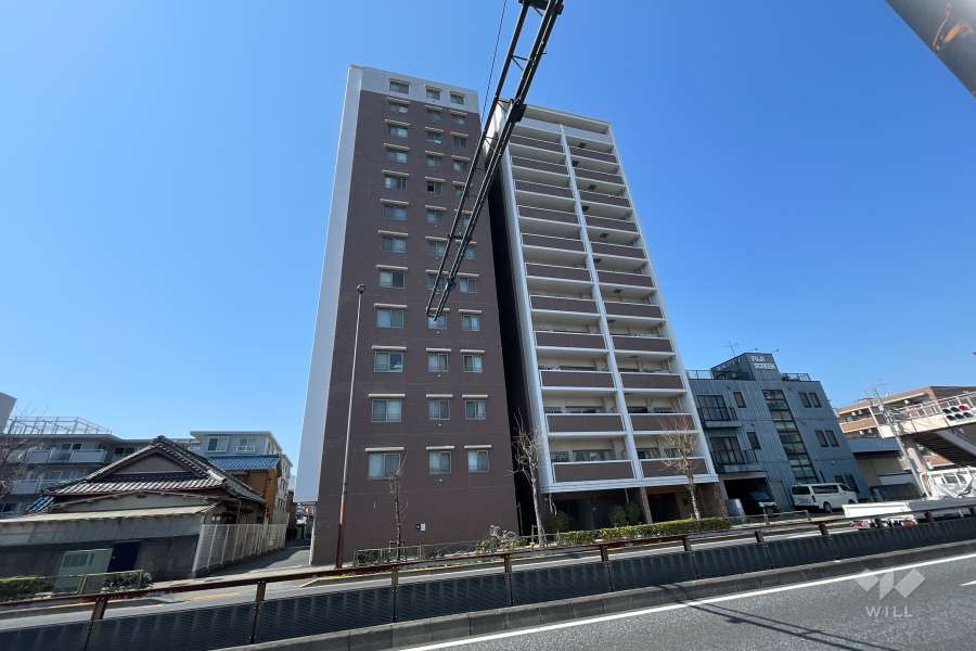 サンクレイドル竹ノ塚パラディナーレの外観（南東側から）