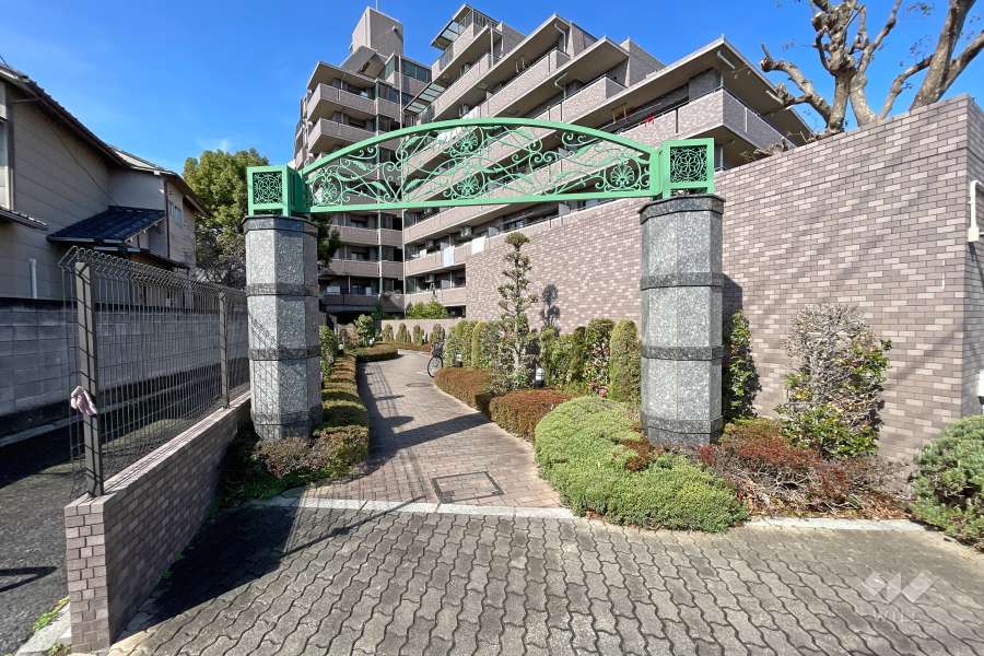 敷地の出入り口