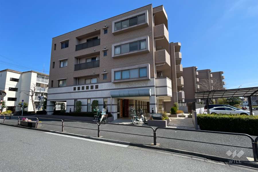 レクセルマンション竹ノ塚第3の外観（南西側から）　