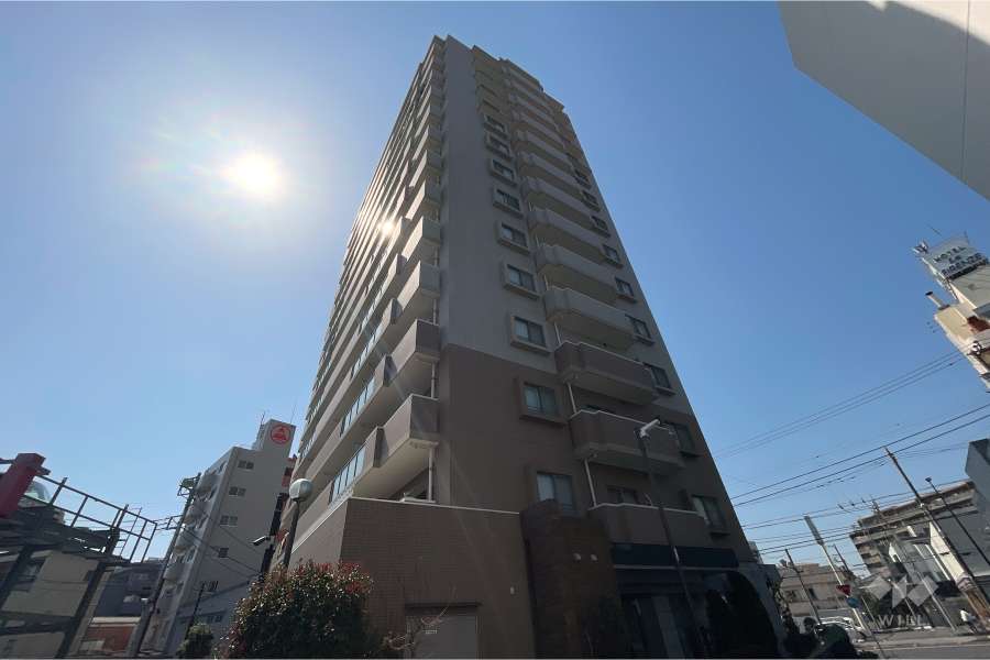 ローヤルシティ保木間の外観（北東側から）