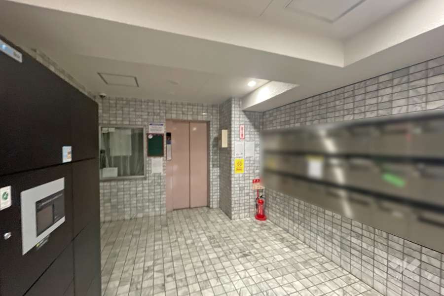 共用のエレベーター