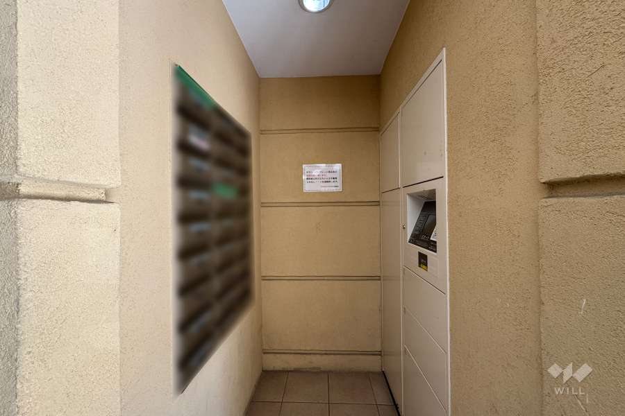 共用ポストと宅配ボックス