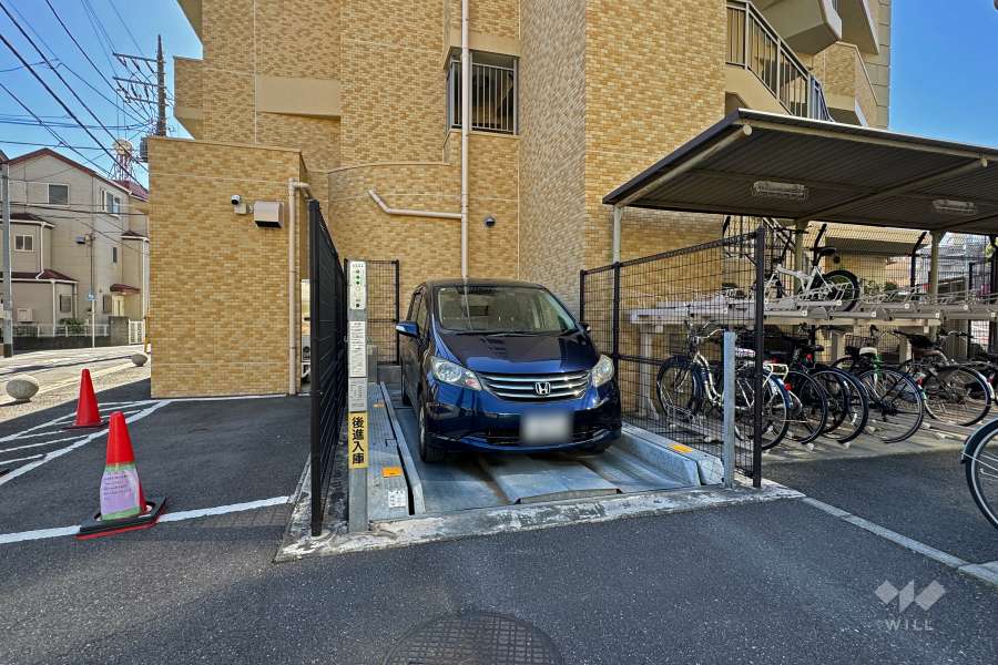 敷地内駐車場（屋外機械式）