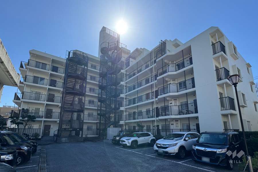 コスモ町屋の外観（北西側から）