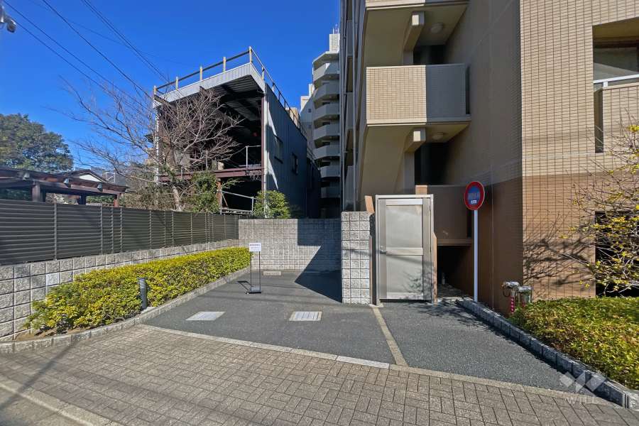 敷地内駐車場（屋外平面式）