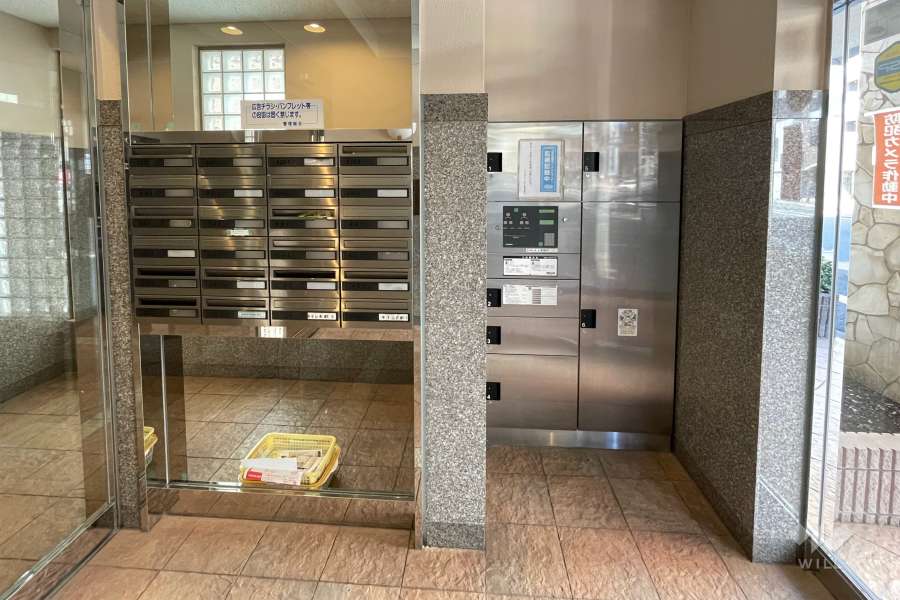宅配ボックスと共用ポスト