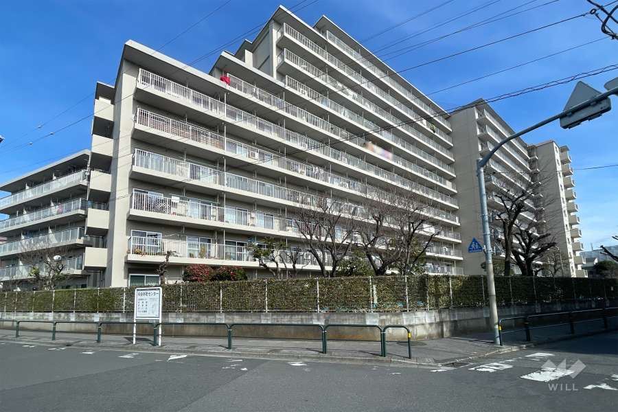 五反野スカイハイツの外観（南西側から）
