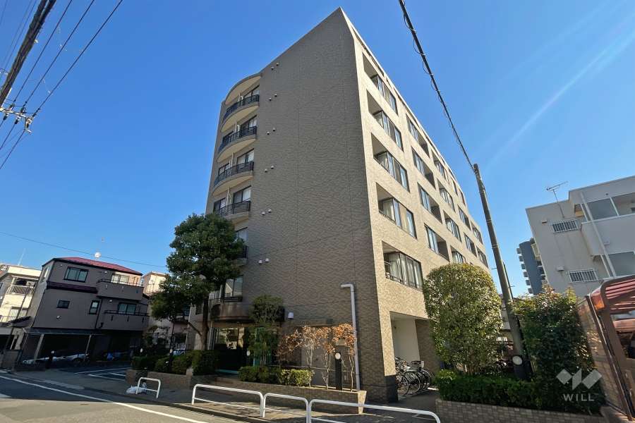 五反野パークホームズの外観（南東側から）