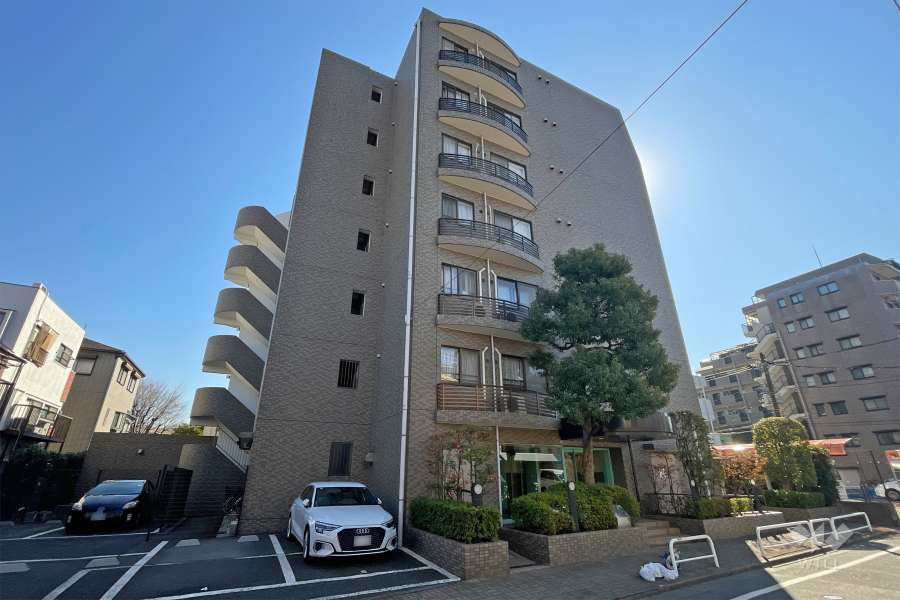 五反野パークホームズの外観（南西側から）