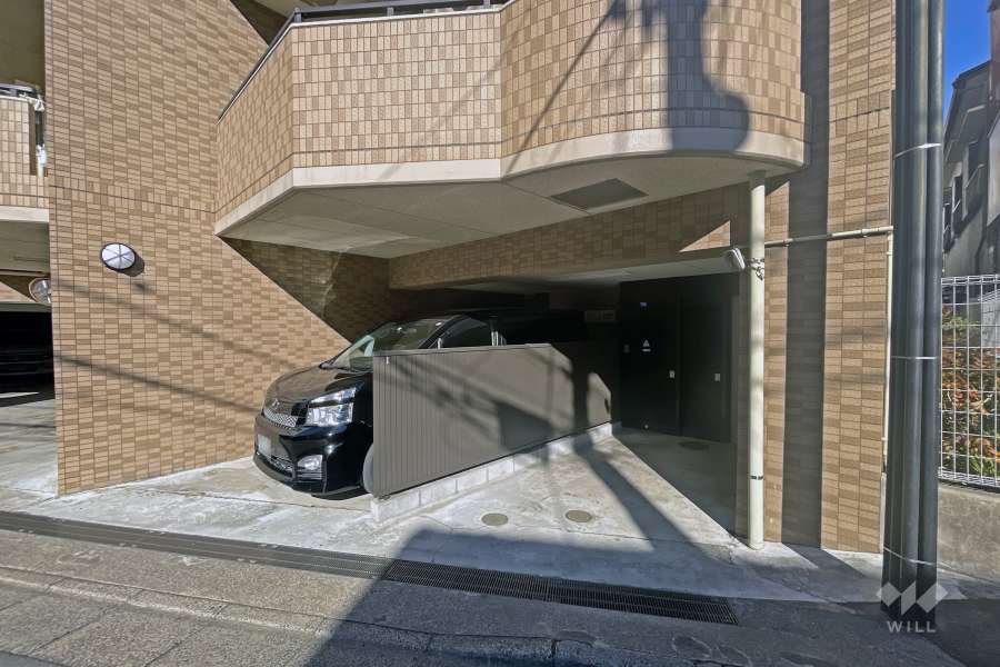 敷地内駐車場（屋外平面式）