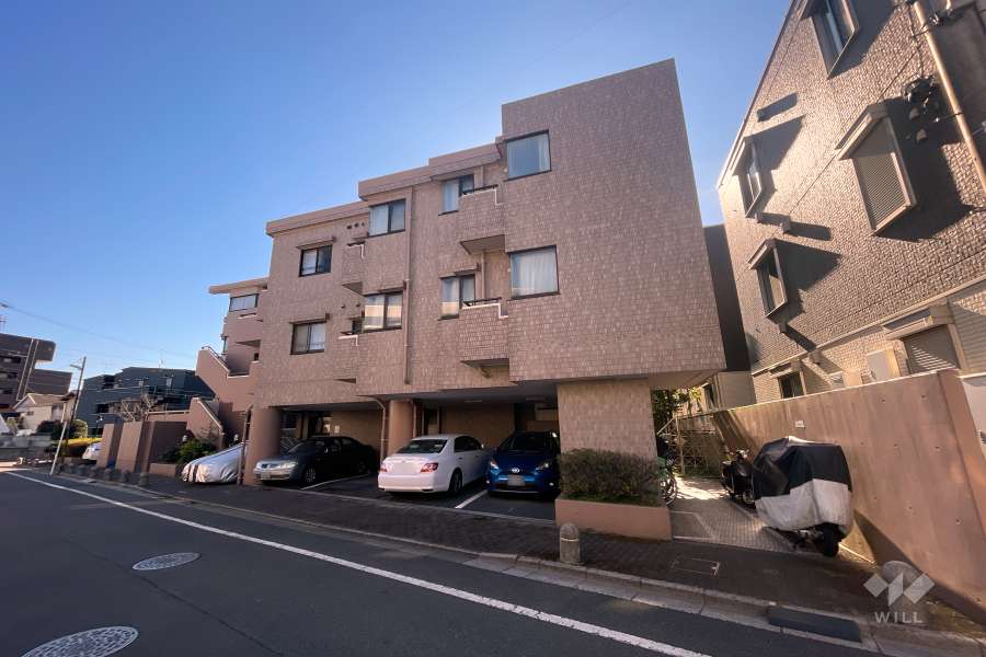 ハイホーム綾瀬の外観（北西側から）