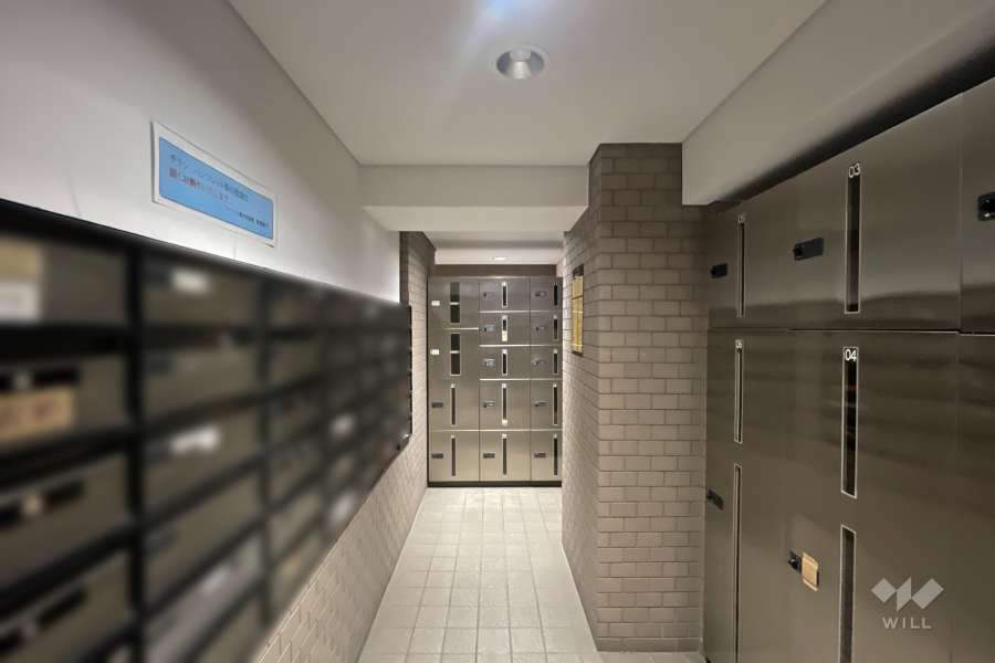 共用ポストと宅配ボックス