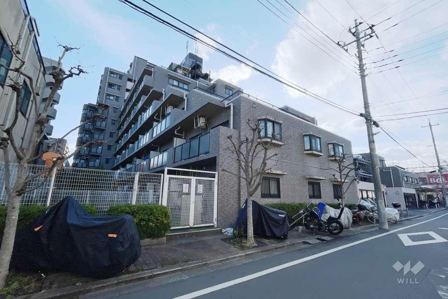 ライオンズステーションプラザ北綾瀬の外観（北東側から）