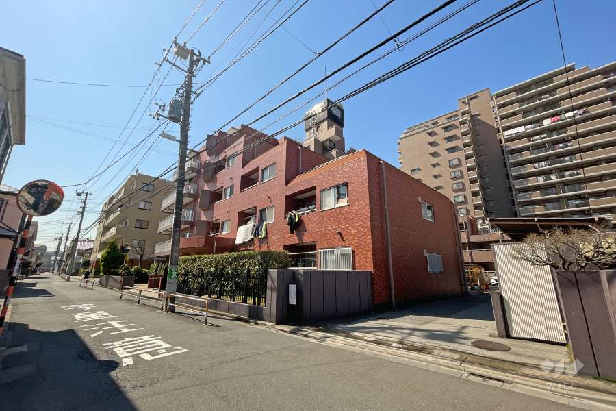 ライオンズマンション五反野第3の外観（北東側から）
