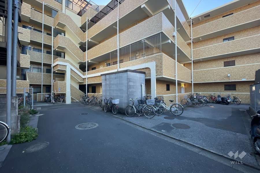 敷地内駐車場（屋外平面式）