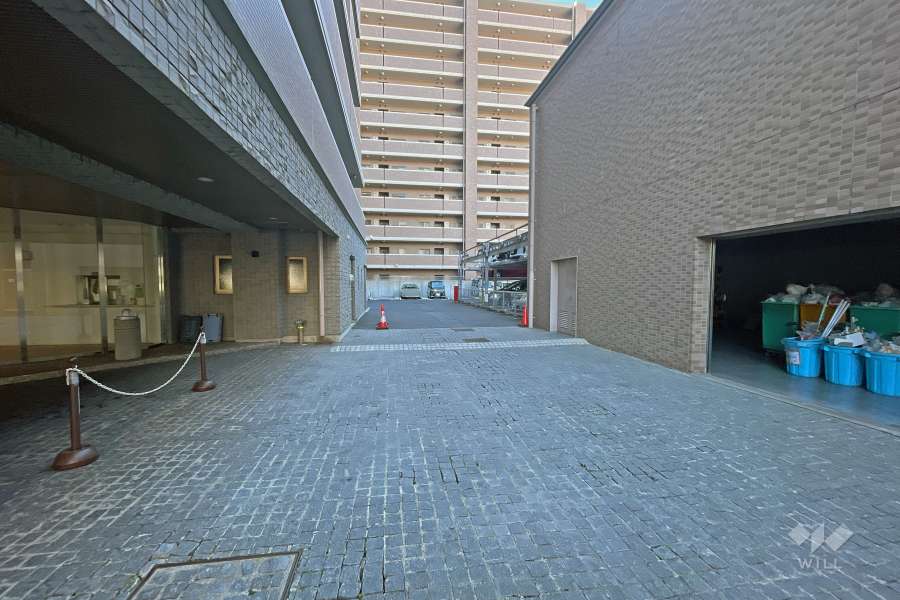 敷地内駐車場（屋外機械式）