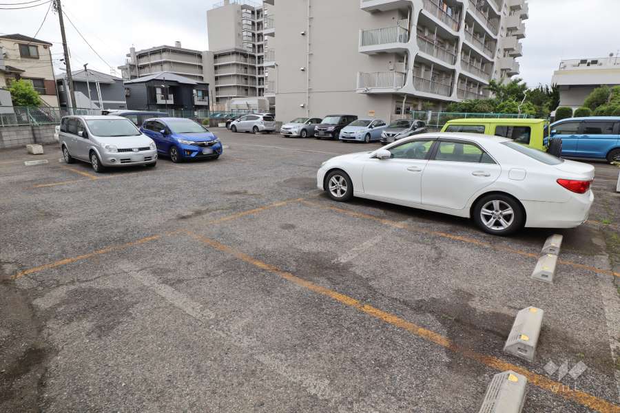 敷地内駐車場（屋外平面式）