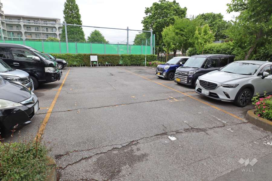 敷地内駐車場（屋外平面式）