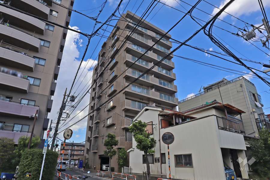 グランリシェス青井の外観（南西側から）